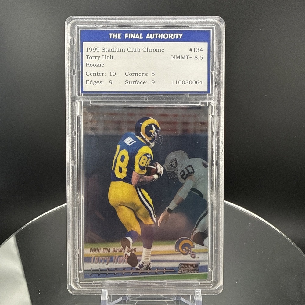 Torry Holt 1999 Stadium Club Chrome RC BGS 8 Rams #134 Rookie